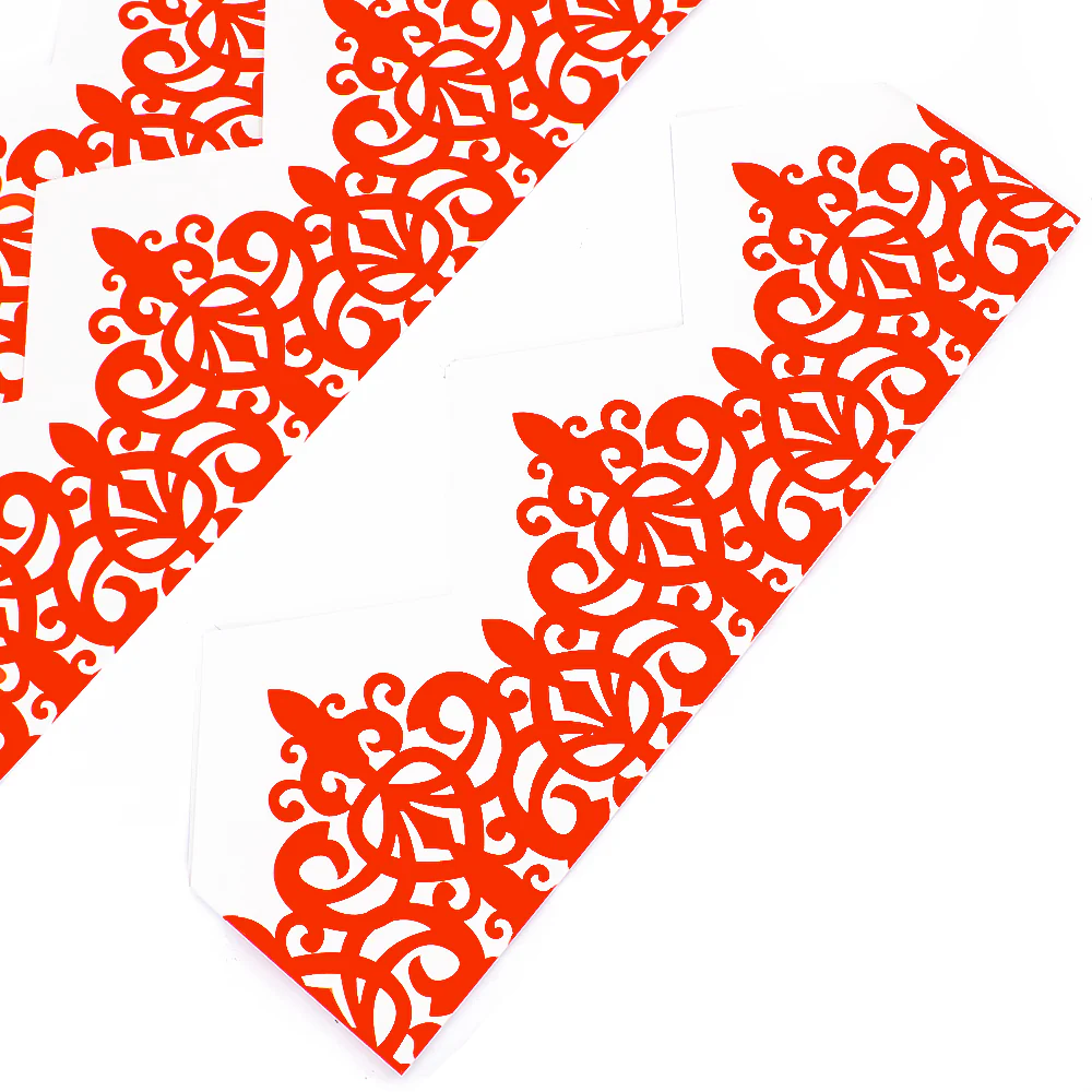 Cat Silhouettes | Tulletastic Cracker Making Craft Kit | Makes 6 Large Crackers - Image 4