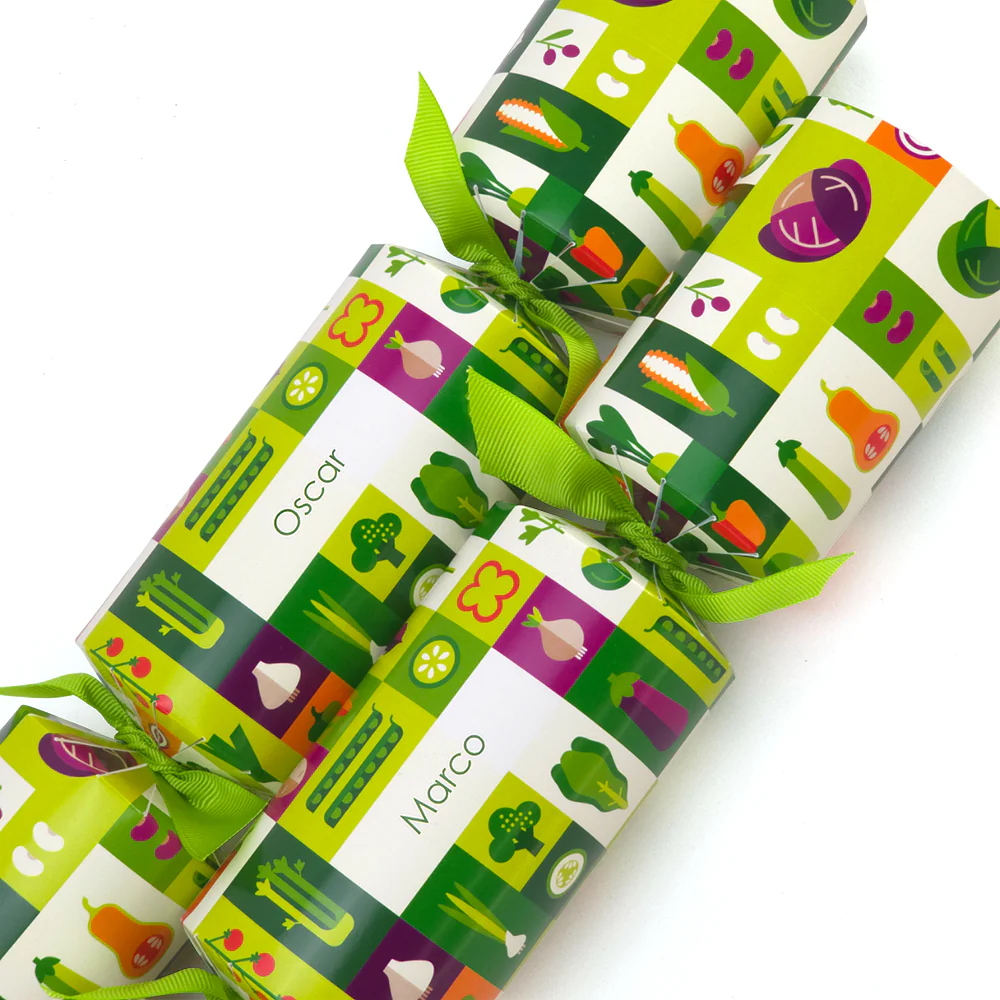 Personalised Cracker Making Kit | Vegan & Vegetarian | Makes 4 or 6 Crackers - Image 4