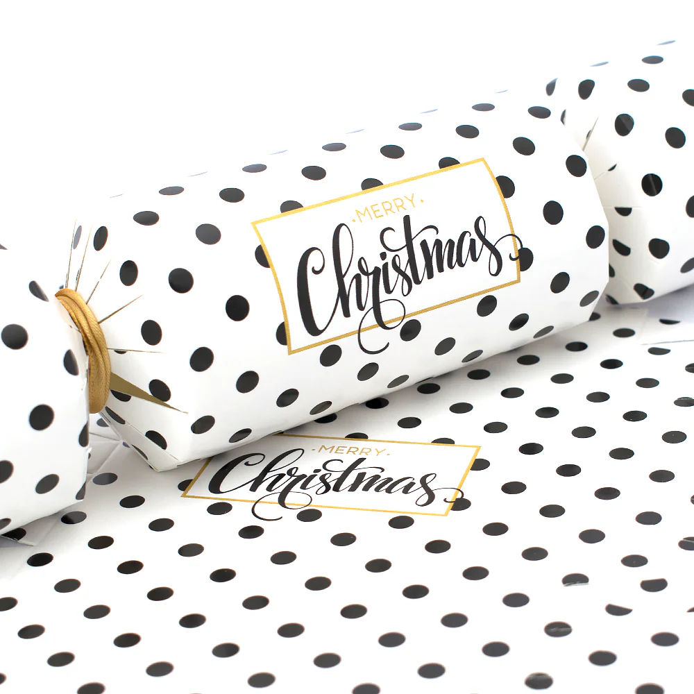 Spotty Christmas | Cracker Making Craft Kit | Make and Fill Your Own - Image 4